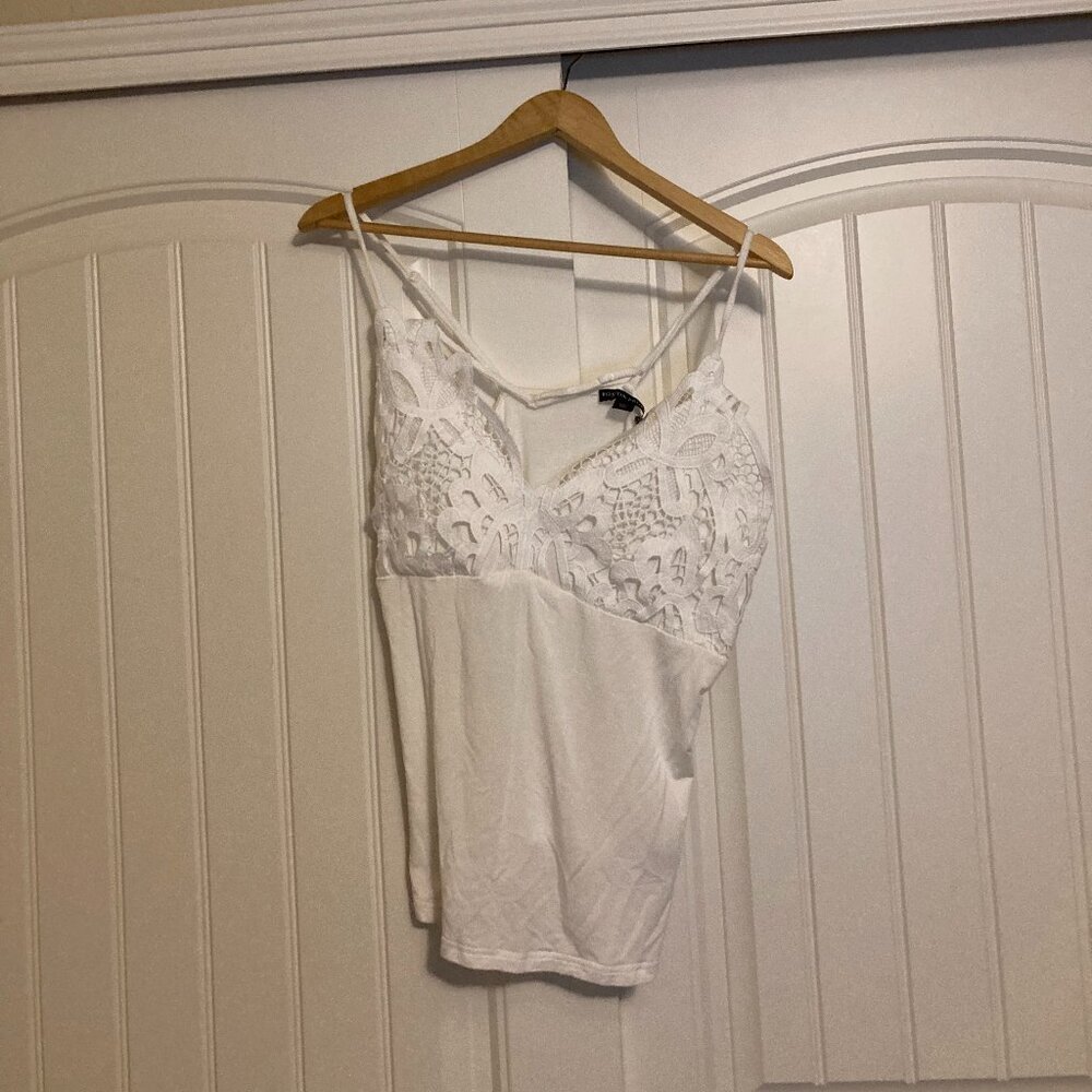 Boston Proper White Lace Tank Top Large Cami Sleeveless Rayon Blend Adjustable